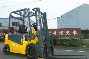 電動叉車如何拆解？